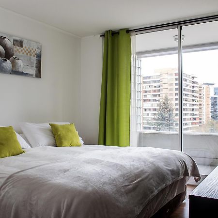 סנטיאגו Kennedy Apartments Los Militares מראה חיצוני תמונה